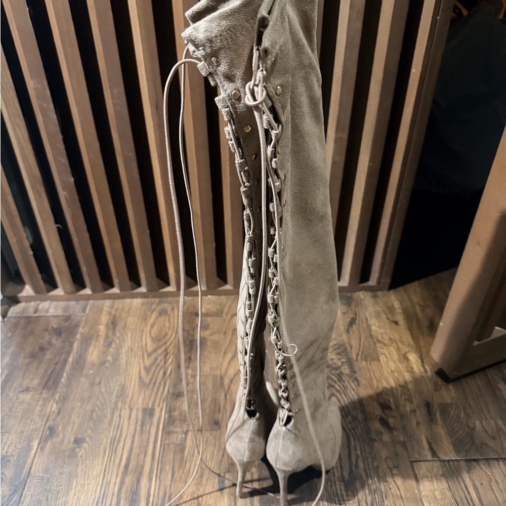 Stylish Tan Lace-Up Women's Boots